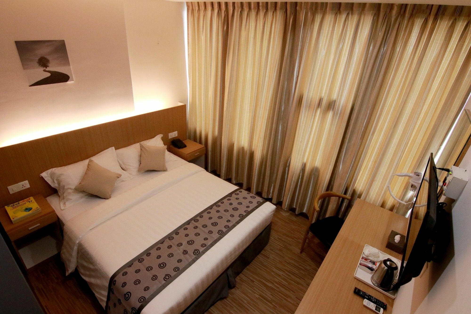 Botahtaung Hotel Yangon Dış mekan fotoğraf