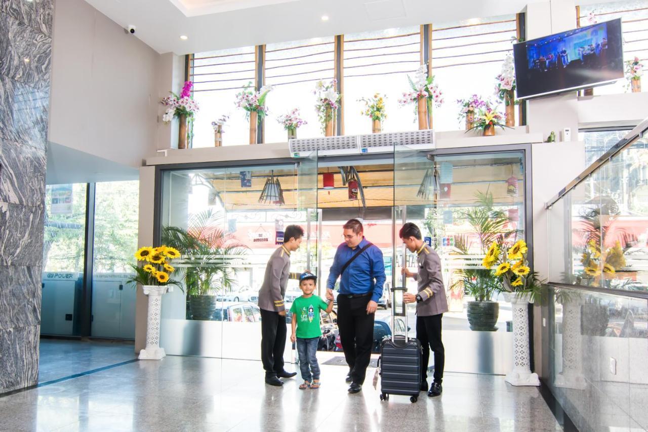 Botahtaung Hotel Yangon Dış mekan fotoğraf