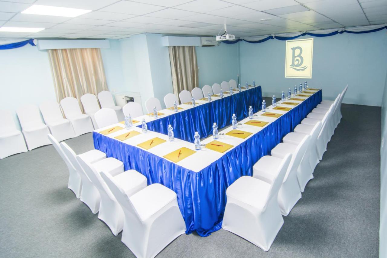 Botahtaung Hotel Yangon Dış mekan fotoğraf